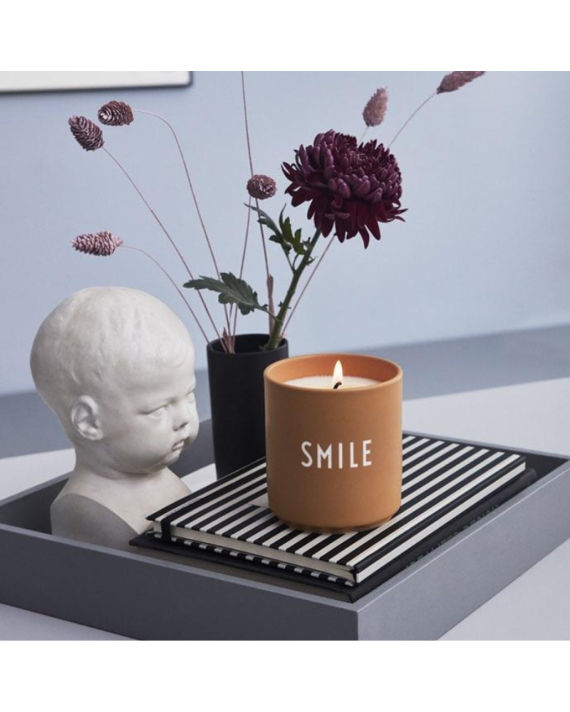 Scented candle large smile image number 1