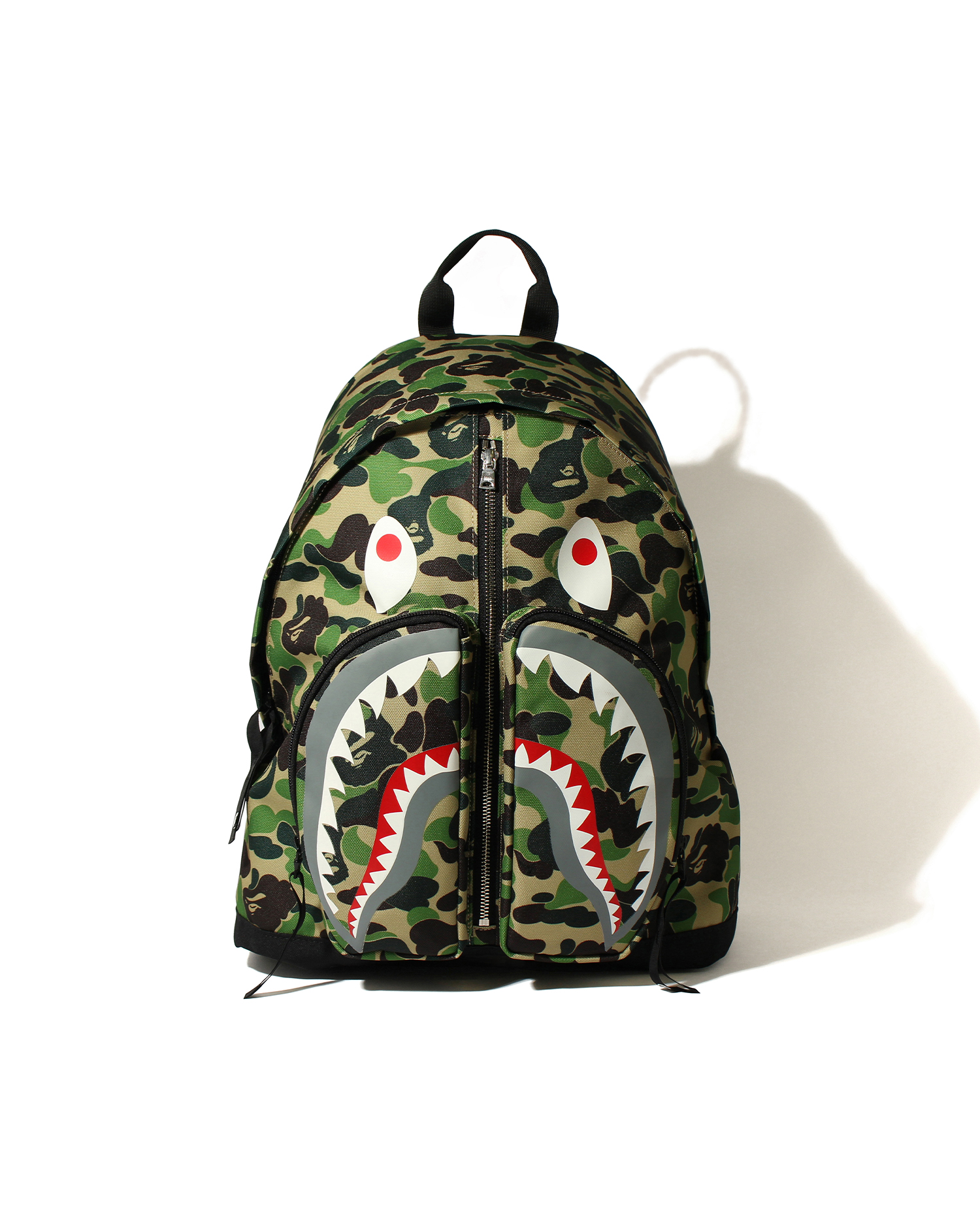 A BATHING APE® ABC Camo Shark daypack| ITeSHOP