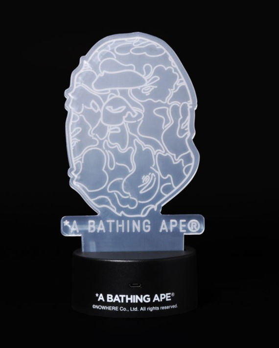 Ape Head LED Stand image number 1