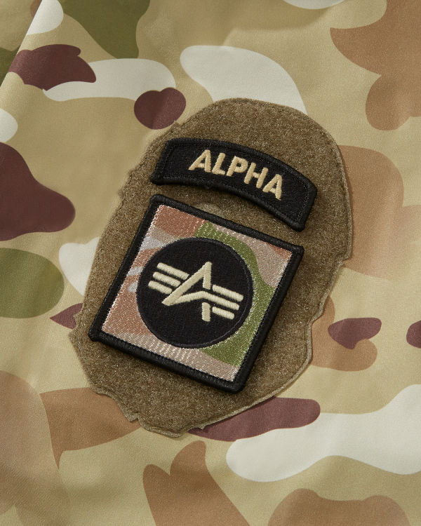 X ALPHA INDUSTRIES ECWCS 3 layer jacket