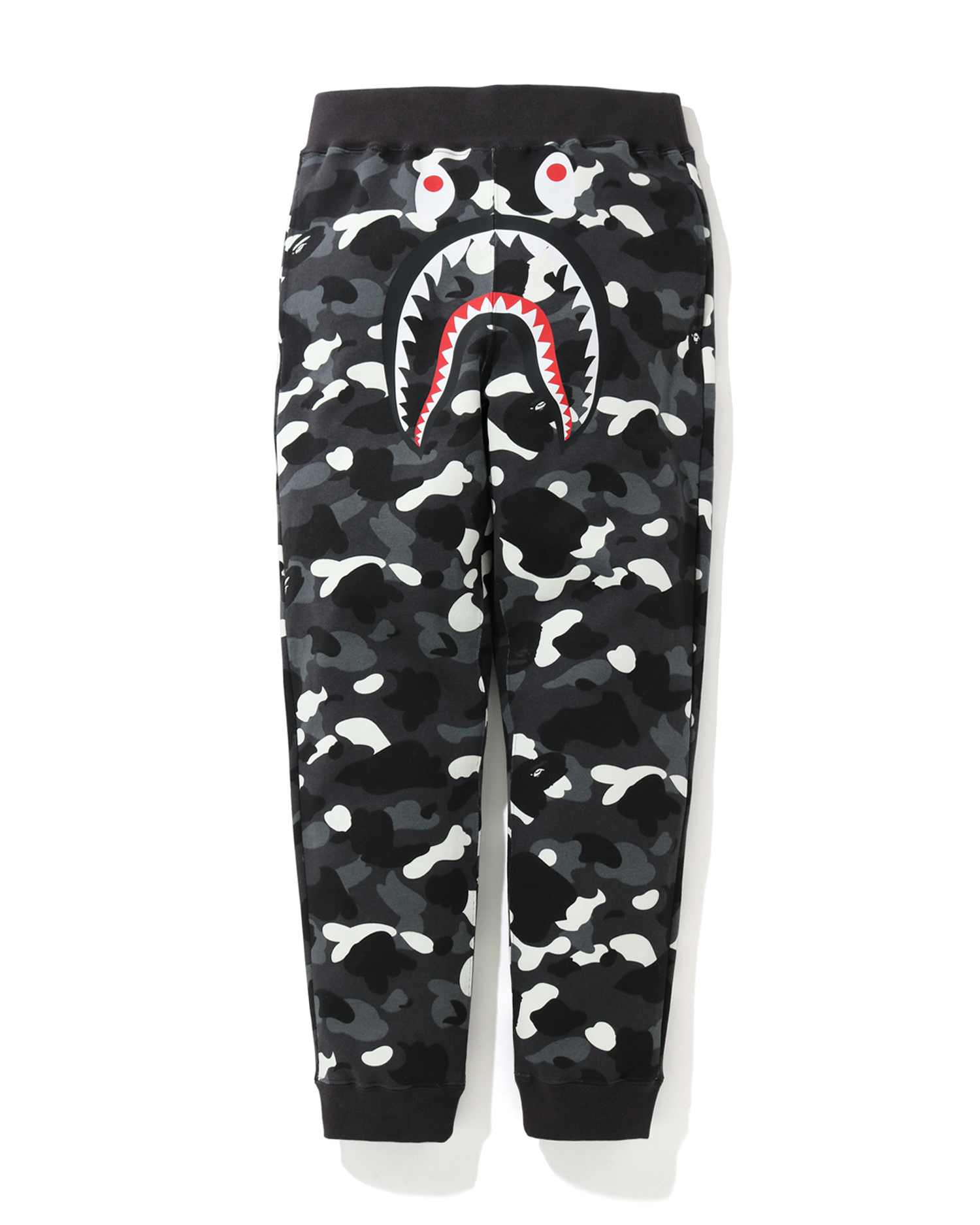 Shop City Camo Shark slim sweatpants Online | BAPE