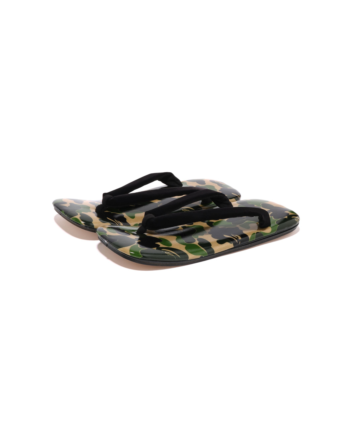 Shop Abc Camo Japanese Sandals Online | BAPE