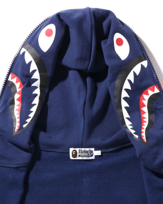 Color Camo Giant Shark Loose Fit Full Zip Hoodie image number 3