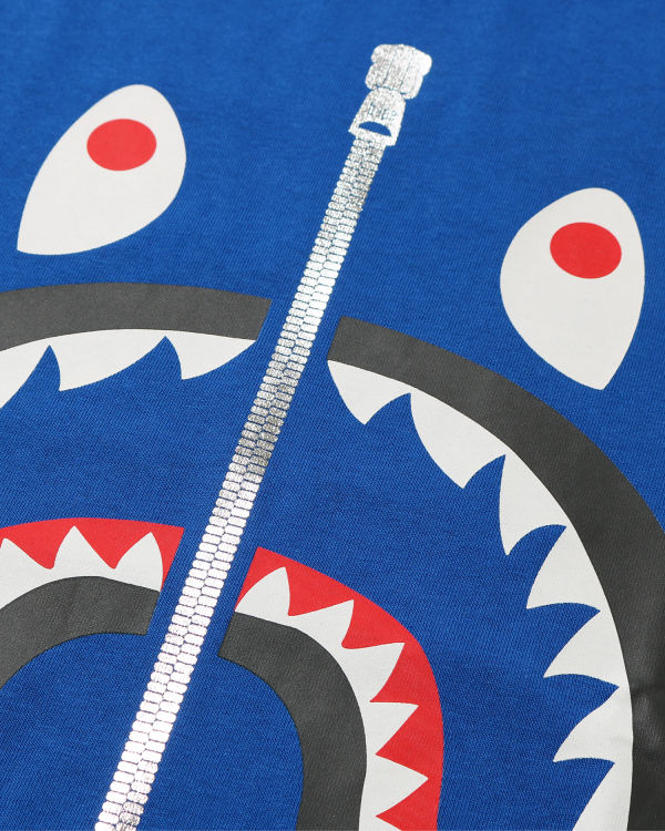 Shark tee