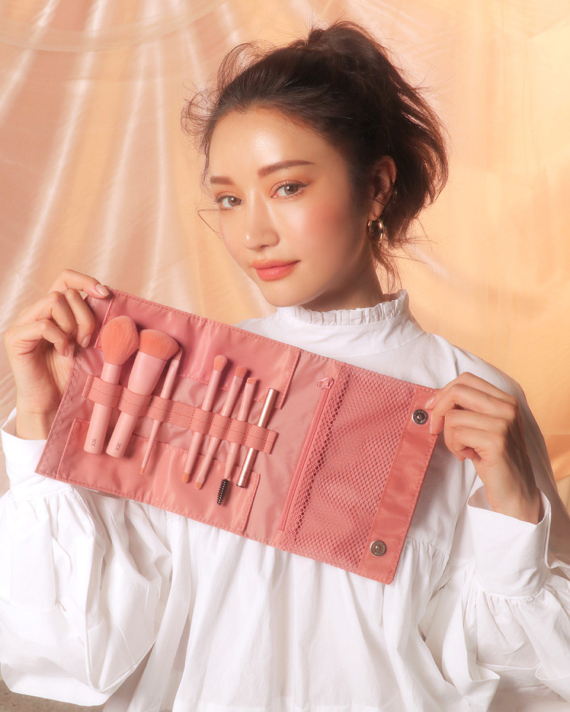 3CE Mini Makeup Brush Kit