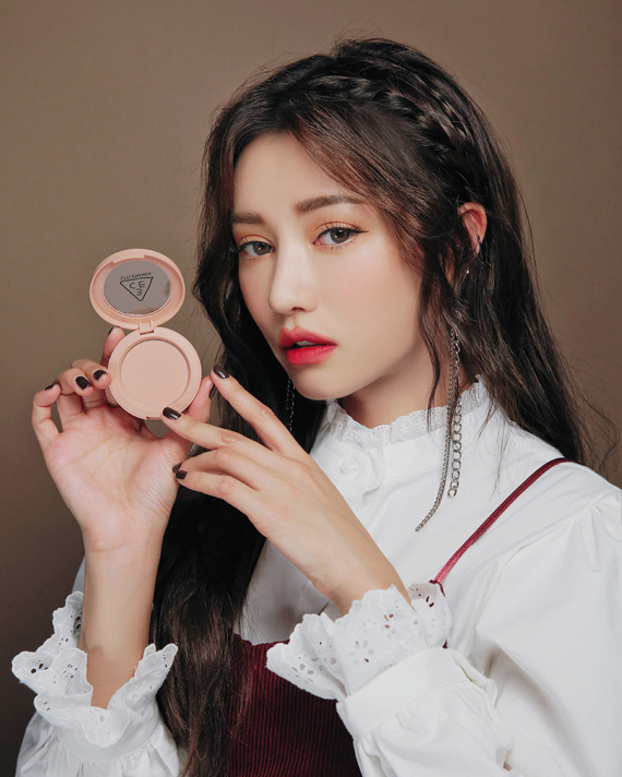 3CE Mood Recipe face blush #Nude Peach