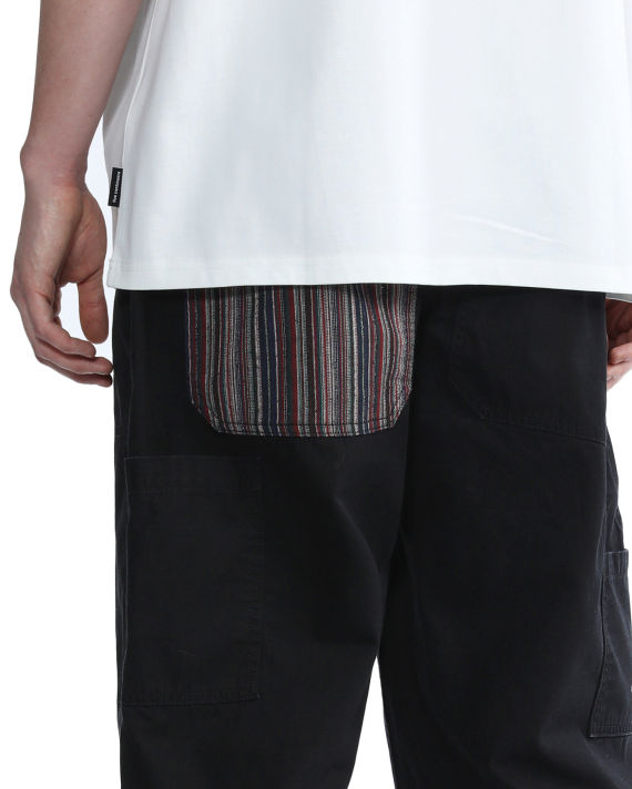 Tapered cargo pants image number 4