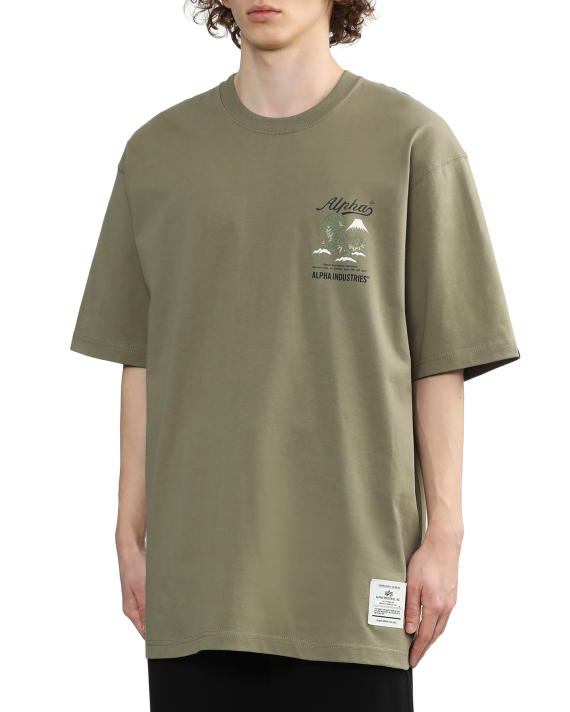 ALPHA INDUSTRIES Graphic tee