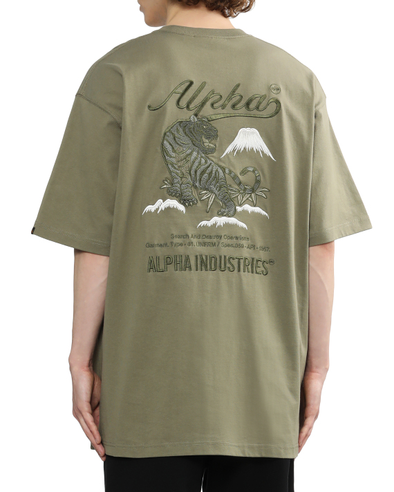 ALPHA INDUSTRIES Graphic tee