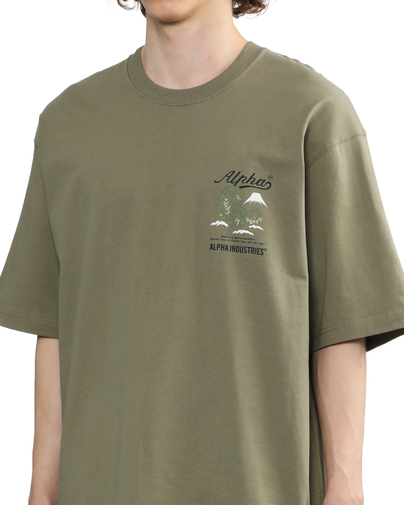 ALPHA INDUSTRIES Graphic tee