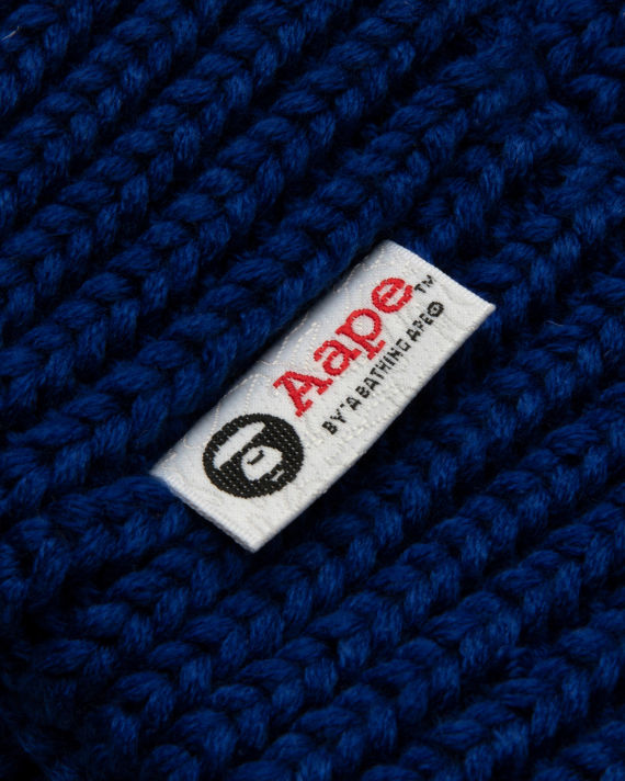 Moonface patch cable-knit beanie image number 2
