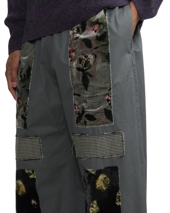 Loose-fit patch pants image number 4