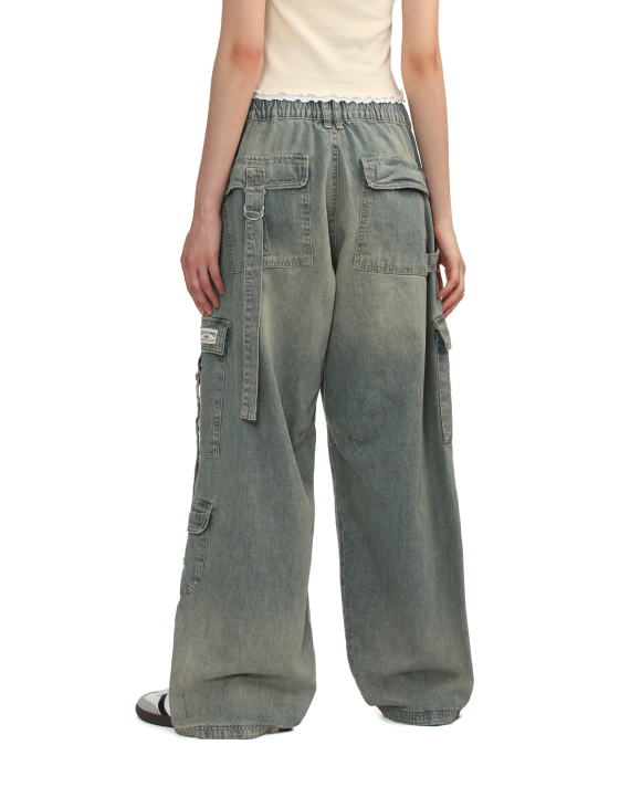 BDG Urban Outfitters Loose-fit cargo jeans