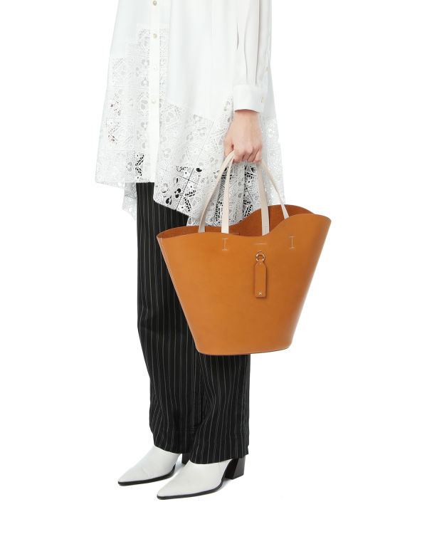 Leather tote bag