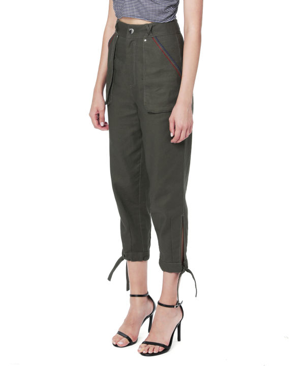 Tapered embroidery pants