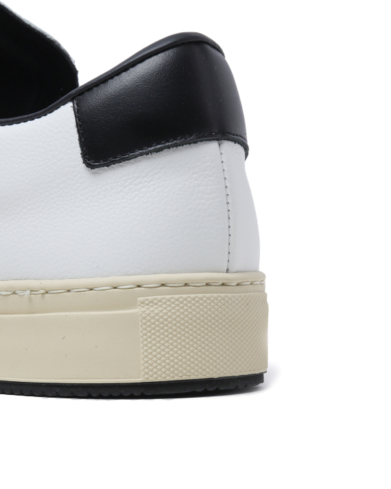COMMON PROJECTS Decades low sneakers