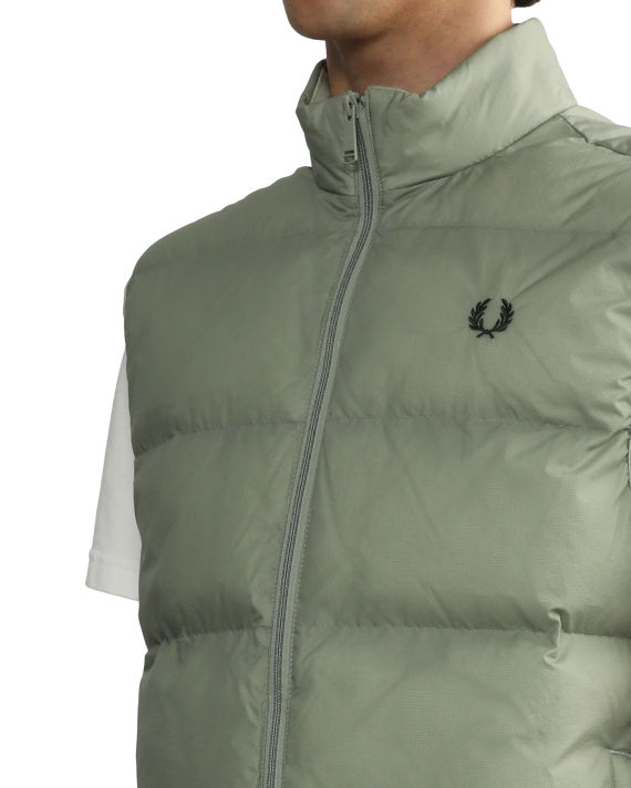 Insulated gilet image number 4