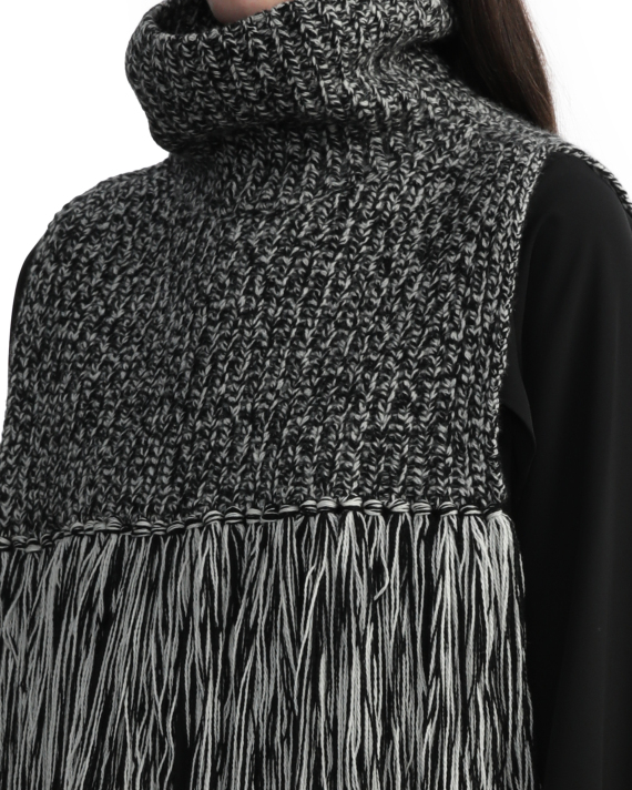 HYKE Fringed hem vest