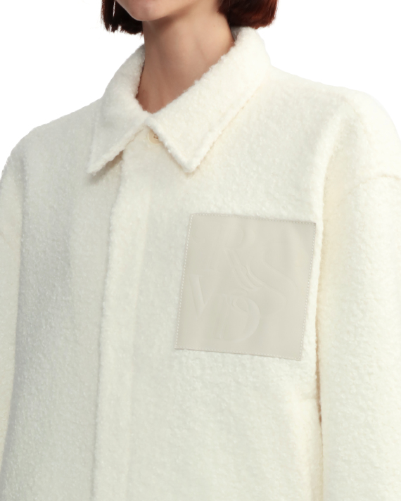 IZZUE Cropped faux-shearling shirt