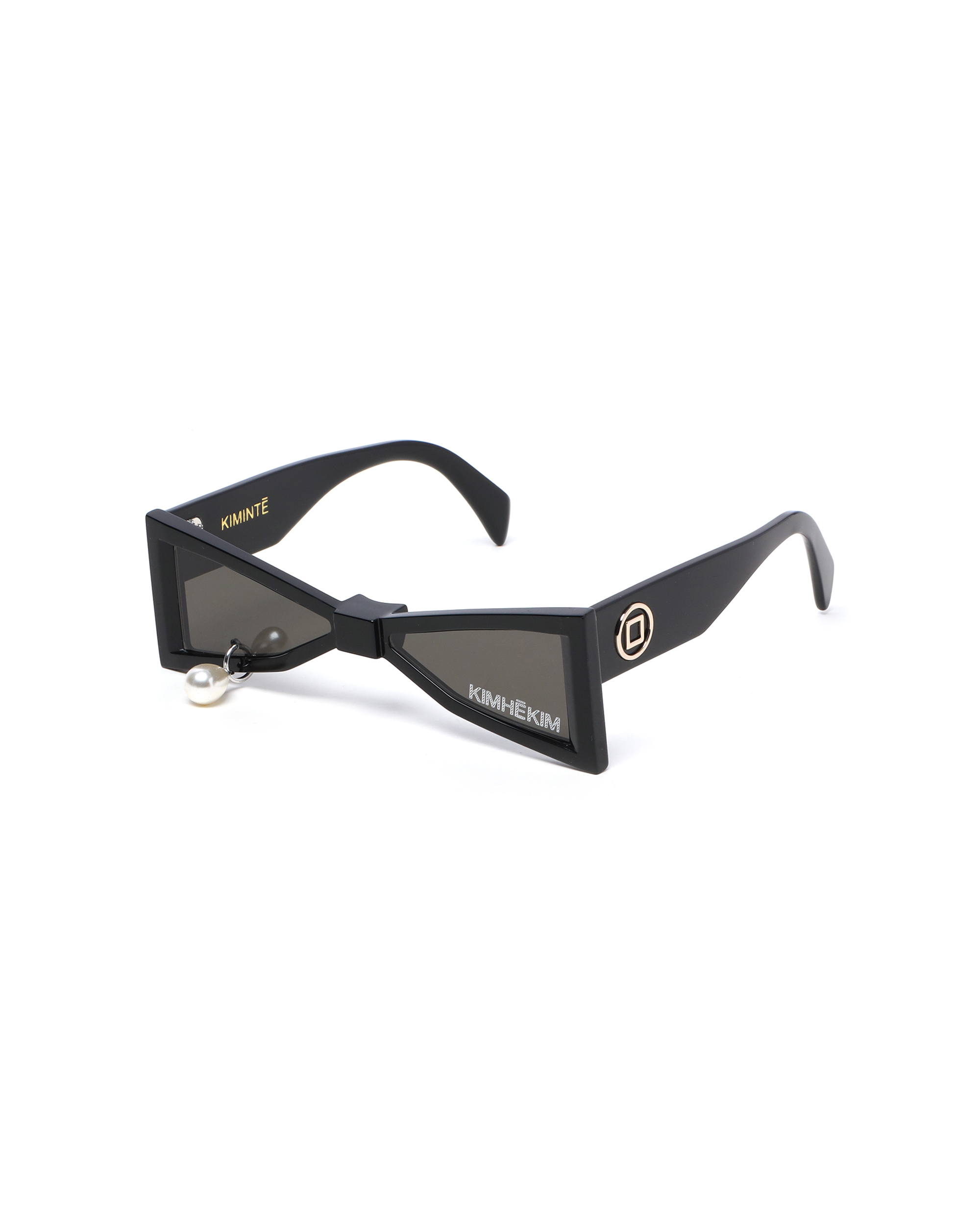 ☆PEARL TEAR BOW SUNGLASSES/KIMHEKIM☆ Pre.stuffofficialkorea | KIMHEKIM PEARL TEARS CAT-EYE