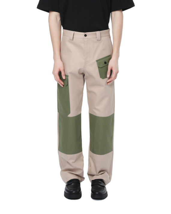 Contrast cargo pants image number 1