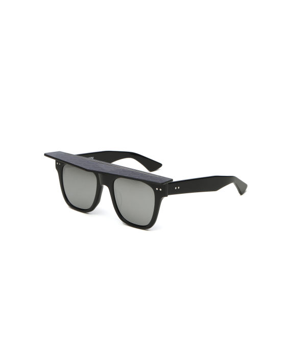 Retro square sunglasses image number 1