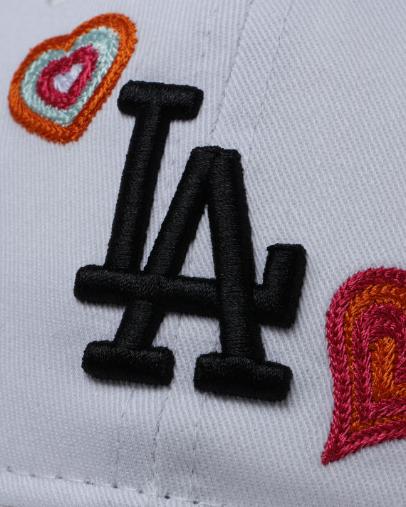 X MLB Los Angeles Dodgers graphic embroidered cap image number 3
