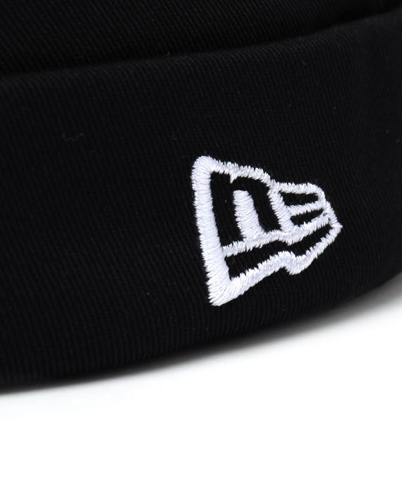 Contrast embroidery skully cap image number 3