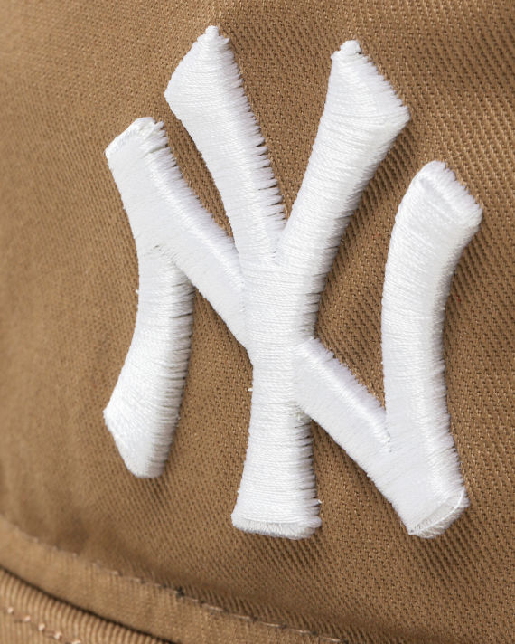 X MLB New York Yankees logo embroidered bucket hat image number 3