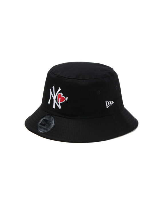 X MLB New York Yankees heart logo bucket hat image number 0
