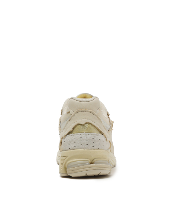 New Balance 2002RD sneakers