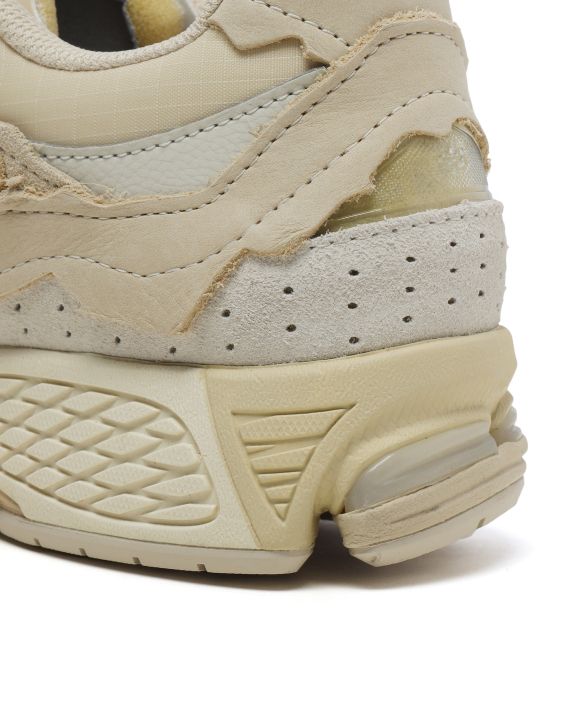 New Balance 2002RD sneakers