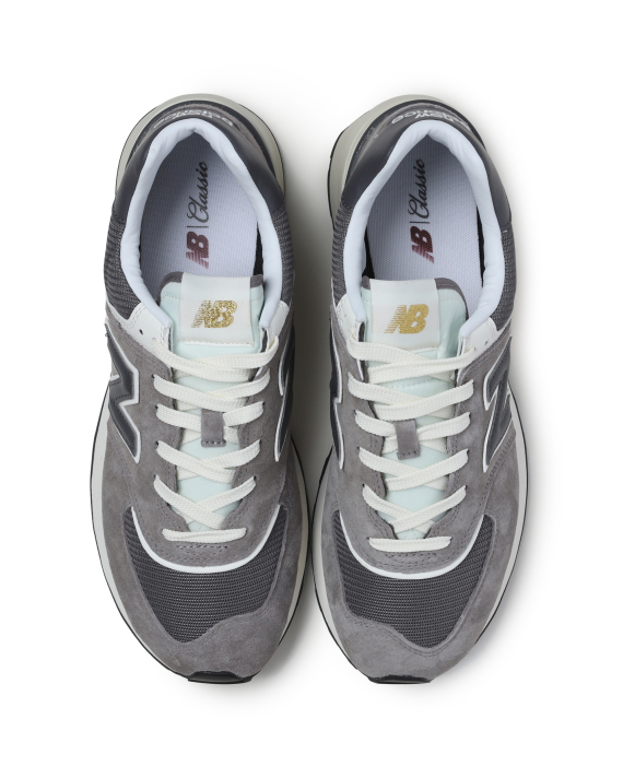 New Balance 574 sneakers