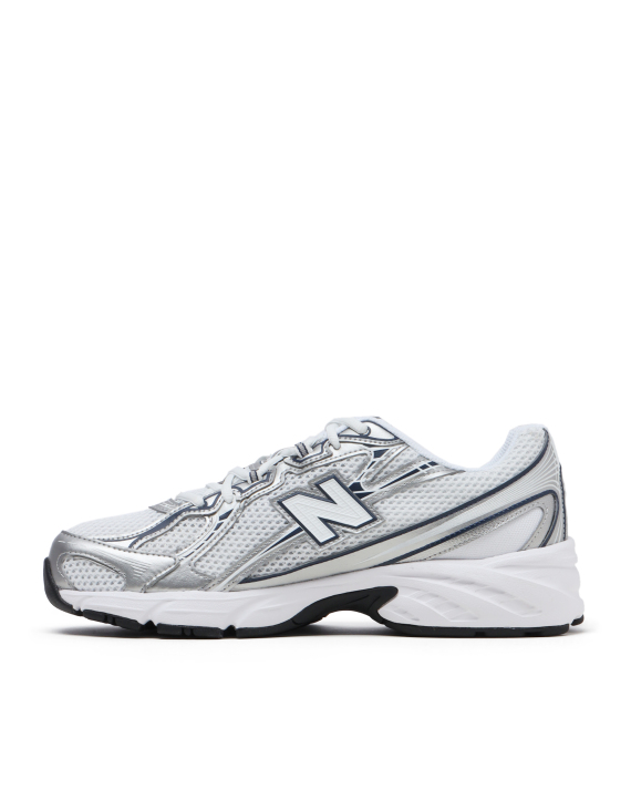 New Balance 740 sneakers