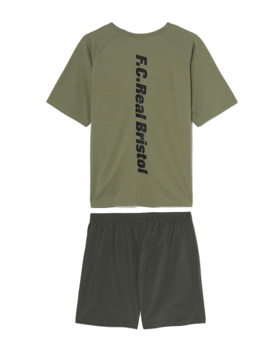 Training S/S top and shorts image number 5