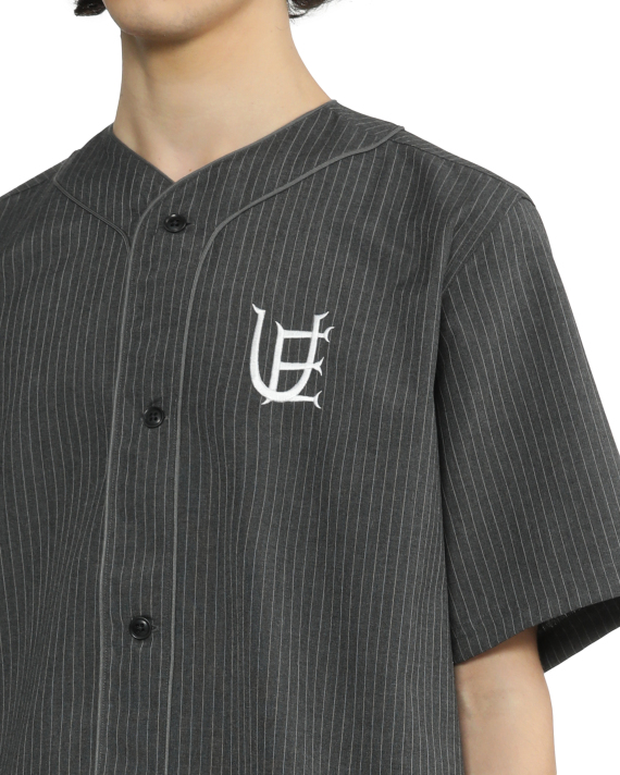 UNIFORM EXPERIMENT Stripe logo baseball shirt