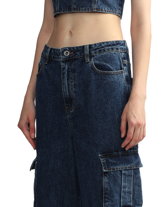 Denim cargo jeans image number 4