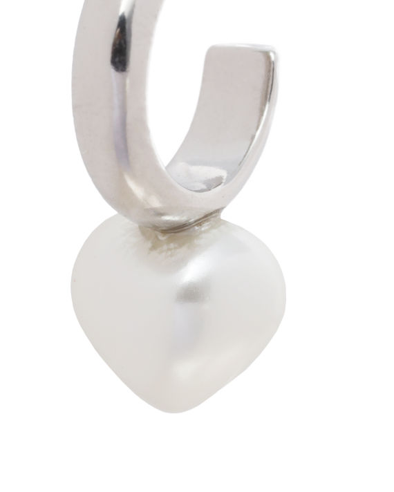 Pearl heart hoop earrings image number 3