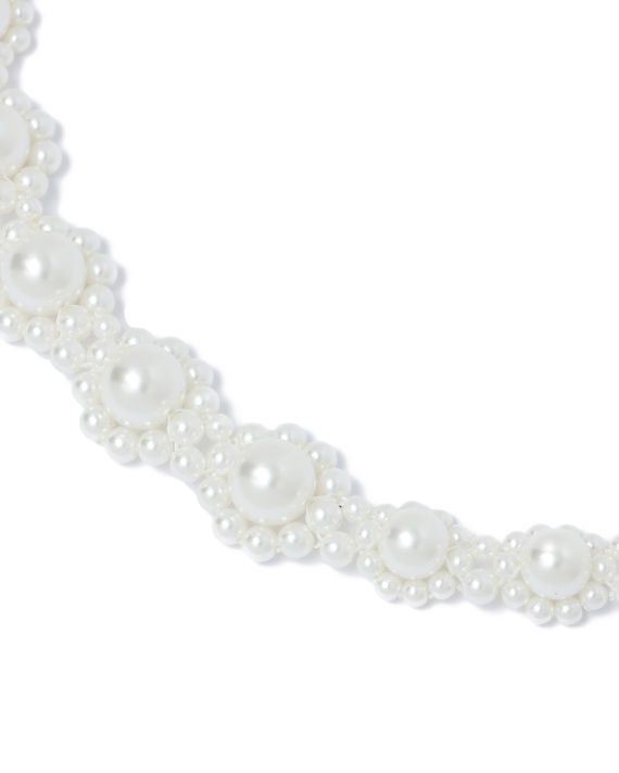 Pearl embellished necklace image number 3