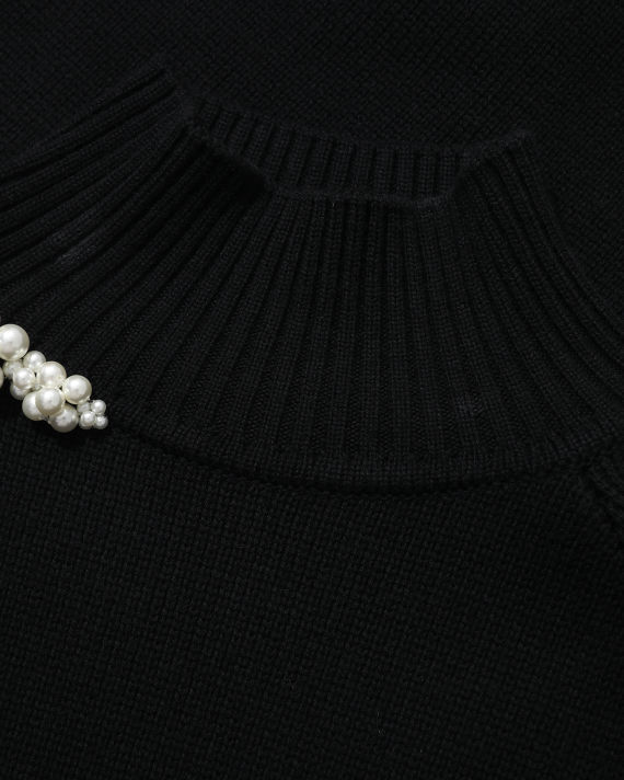 Faux pearls embellished sweater image number 5
