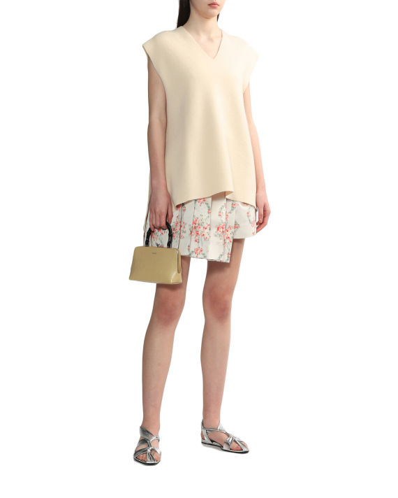 Asymmetric floral skirt image number 1