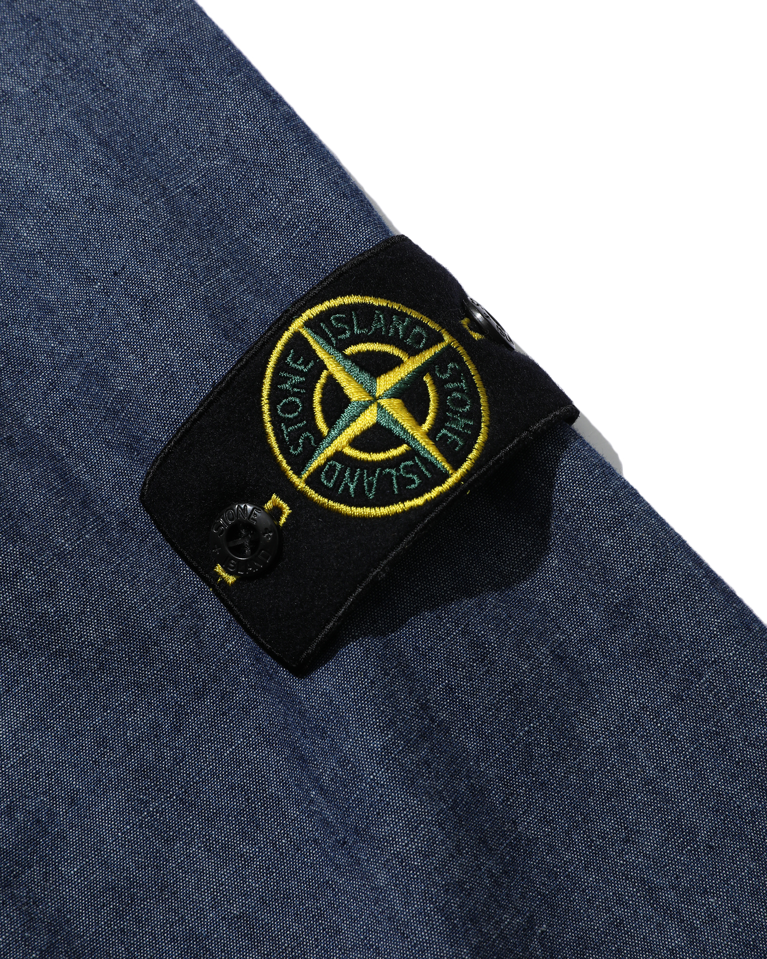 stone island t shirt with badge