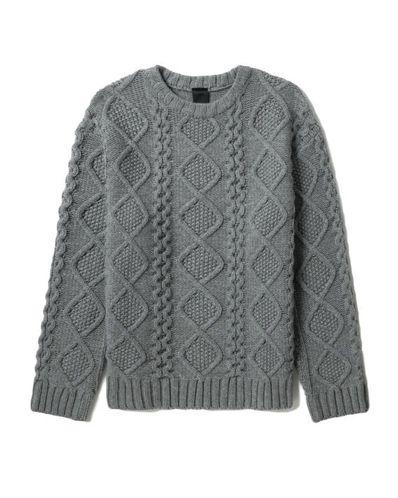 Relaxed cable knit sweater image number 0