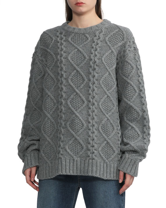 Relaxed cable knit sweater image number 2
