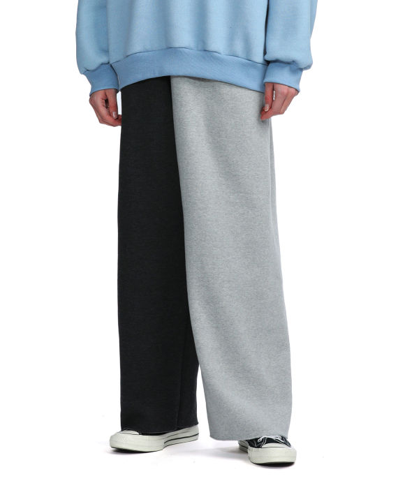 Two-tone sweatpants image number 2