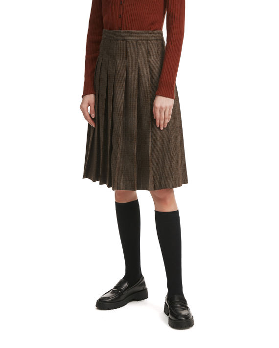 Pleated skirt image number 2