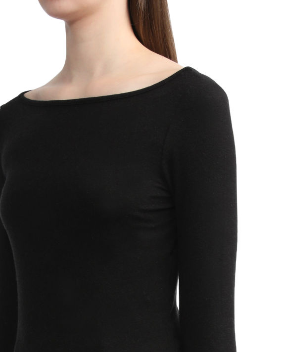 Slim-fit top with thumbhole  image number 4