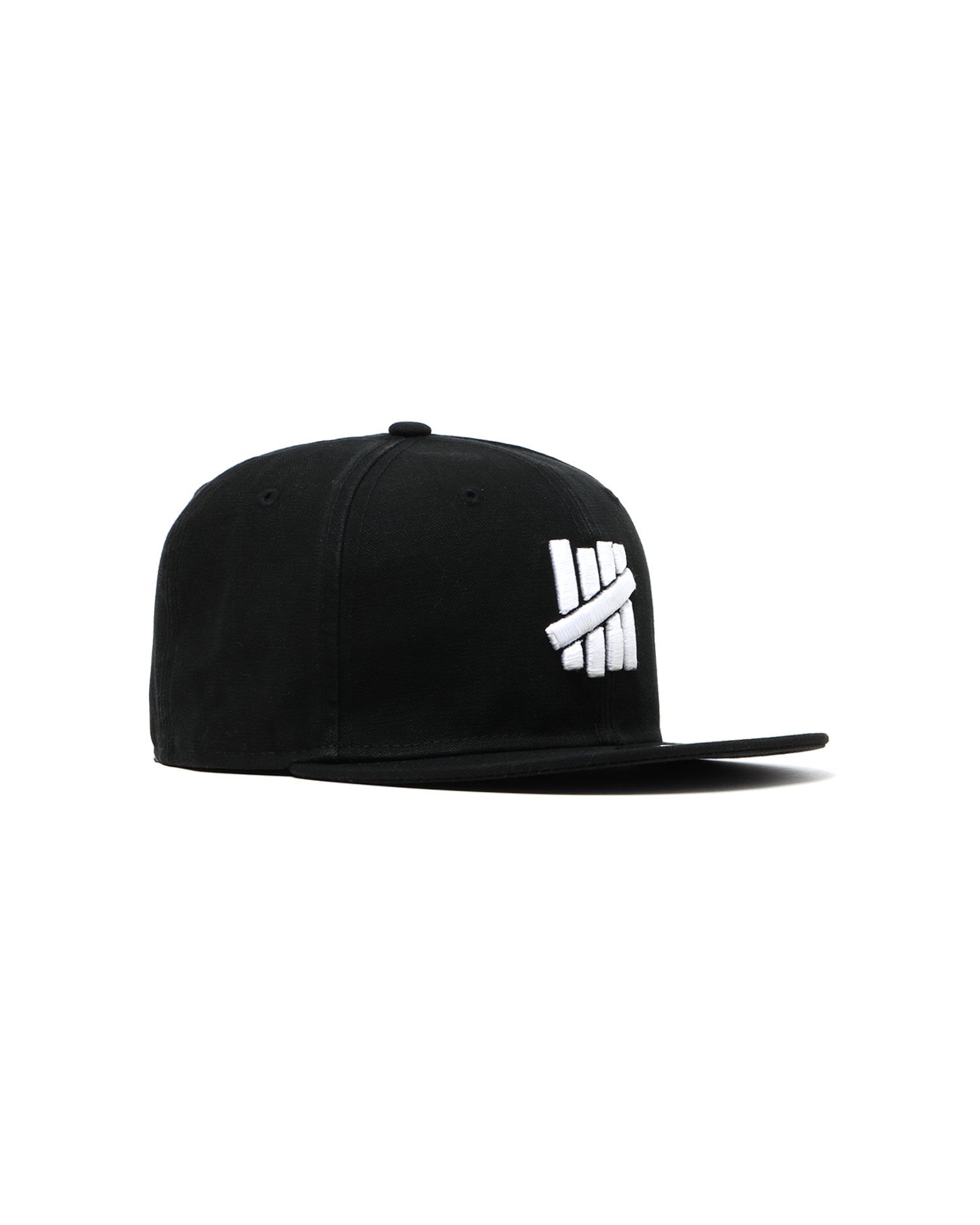 X NE stencil icon fitted cap