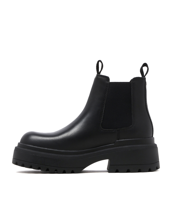 WINDSOR SMITH Chelsea leather boots